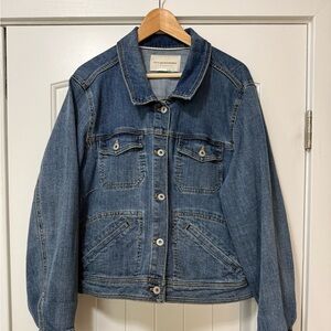Women’s Blue Denim Jacket - Classic Button-Up